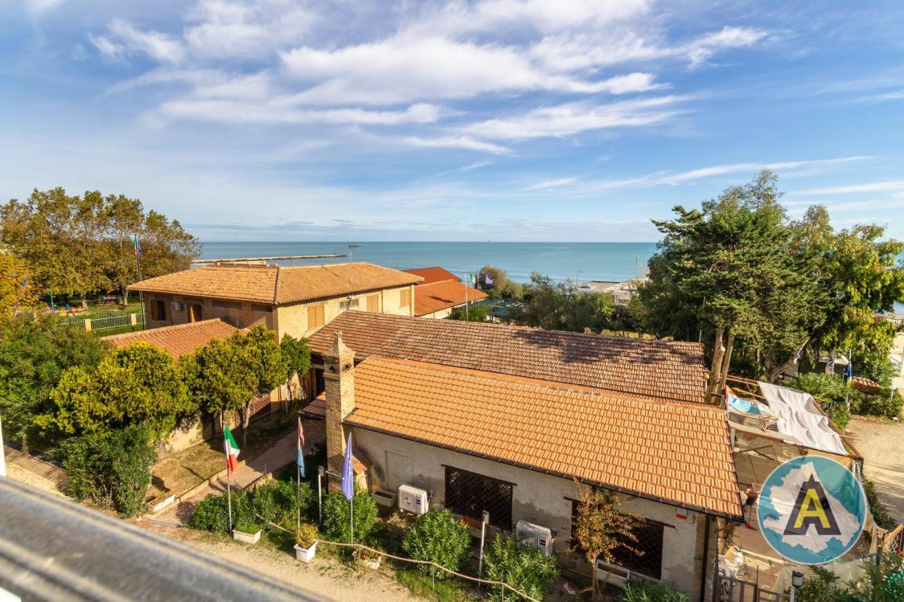 Isola Felice Ξενοδοχείο Silvi Paese Εξωτερικό φωτογραφία